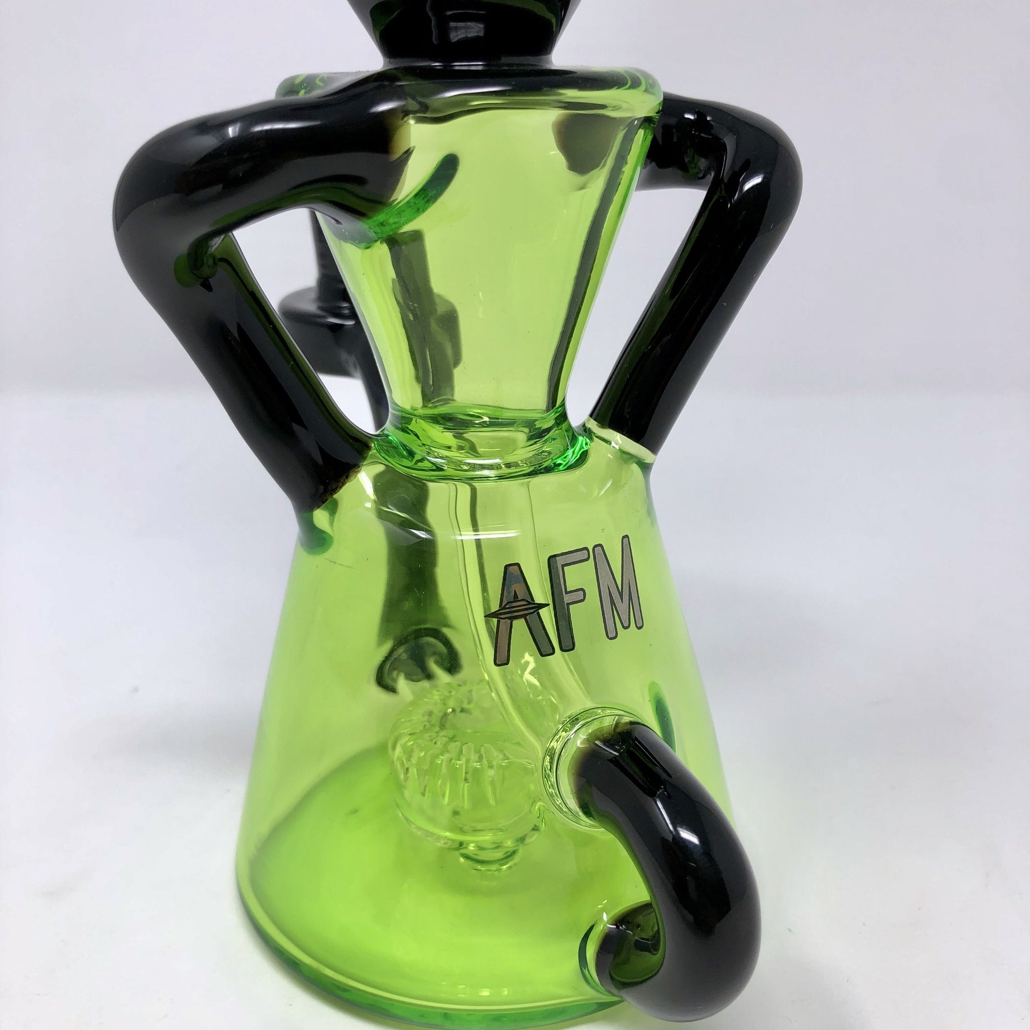 18.5 Recycler Style Donut Percolator Glass Water Pipe — Smokerolla®